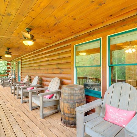 Moonshine Manor Cabin With Hot Tub, Near Lake Lure Exterior photo