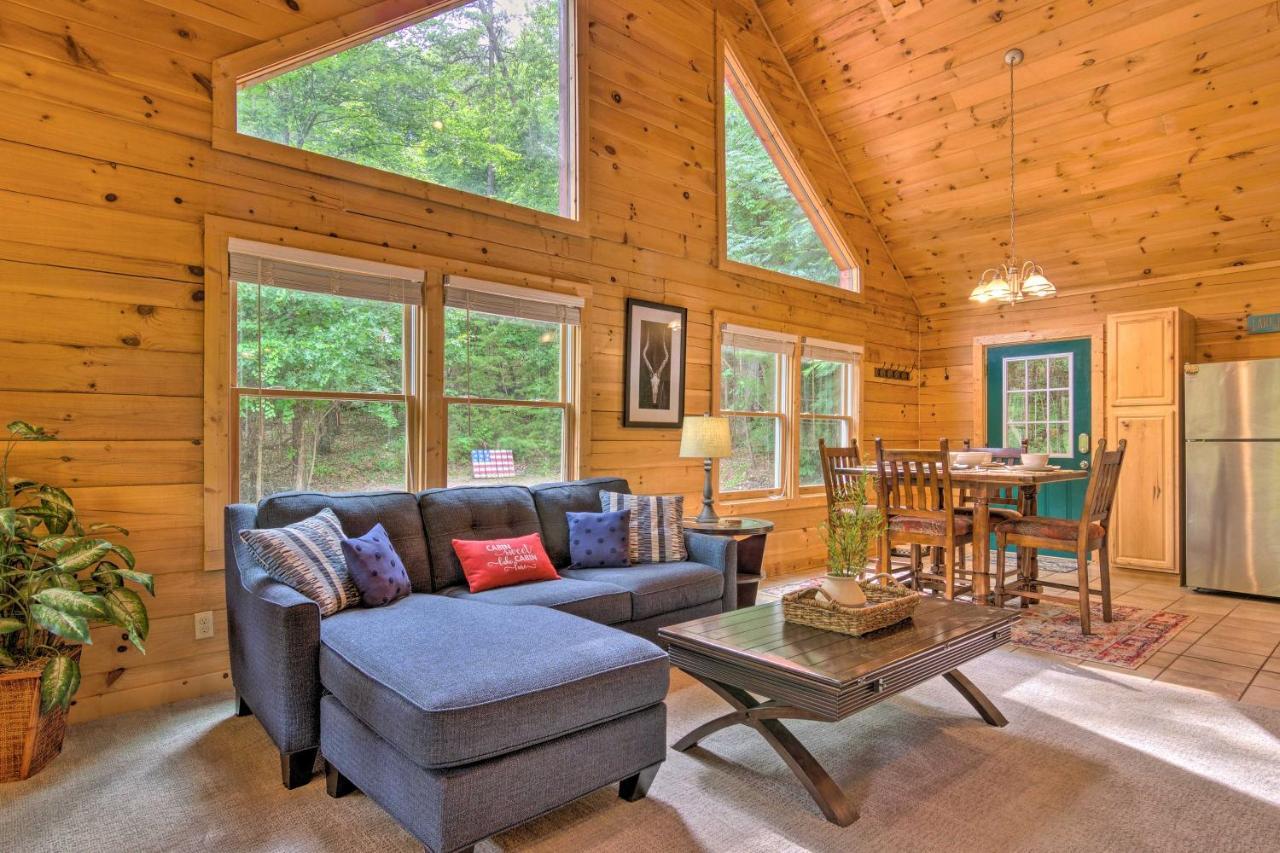 Moonshine Manor Cabin With Hot Tub, Near Lake Lure Exterior photo
