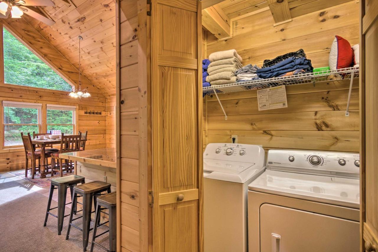 Moonshine Manor Cabin With Hot Tub, Near Lake Lure Exterior photo